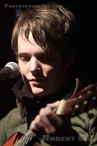 BENOIT PIOULARD - 2011-02-02 - PARIS - La Fleche d'Or - 